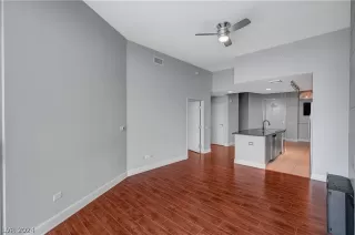 Photo #6: 2601253 Listing