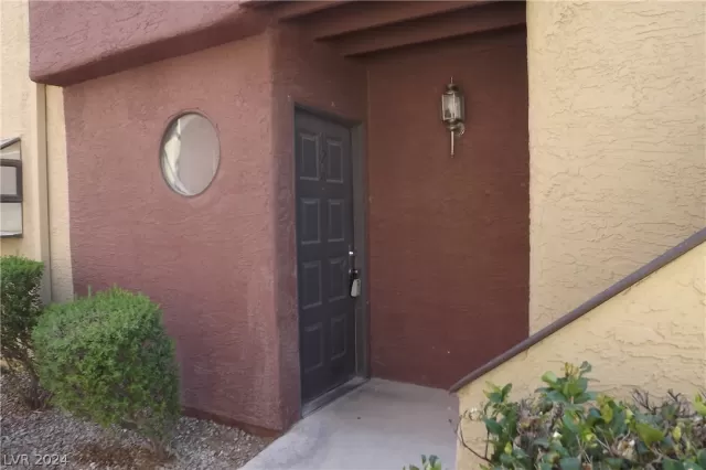 MLS: 2601286 Condo For Sale