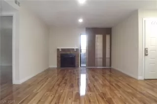 Photo #1: 2601286 Listing 