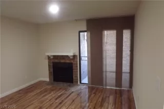 Photo #2: 2601286 Listing 