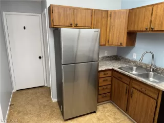 Photo #1: 2601293 Listing 