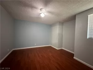 Photo #6: 2601293 Listing 