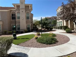 Photo #6: 2601317 Listing 