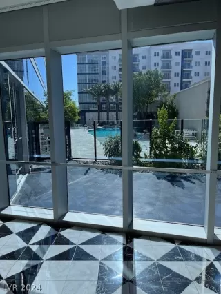 Photo #1: 2601324 Listing 