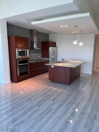 Photo #5: 2601324 Listing 