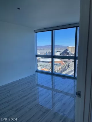 Photo #6: 2601324 Listing 