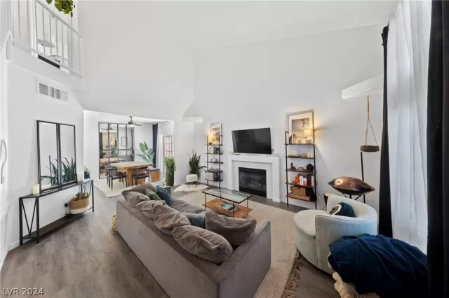 MLS: 2601344 Condo For Sale