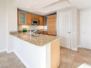 Photo #1: 2601358 Listing