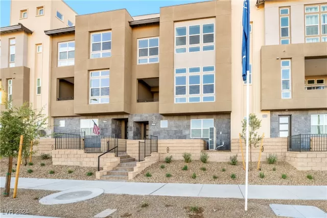 MLS: 2601374 Condo For Sale