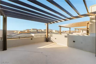 Photo #1: 2601374 Listing