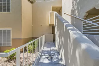 Photo #6: 2601412 Listing