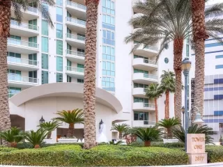 Photo #2: 2601415 Listing 