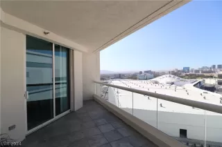 Photo #4: 2601415 Listing 