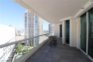 Photo #5: 2601415 Listing 