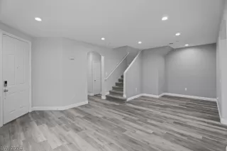 Photo #6: 2601453 Listing 