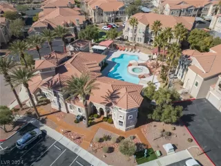 Photo #4: 2601468 Listing 