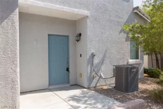 Photo #2: 2601596 Listing 