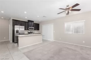 Photo #6: 2601596 Listing 