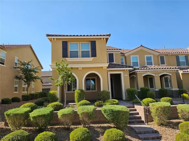 MLS: 2601601 Condo For Sale