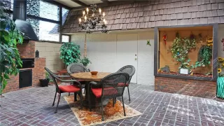 Photo #1: 2601606 Listing