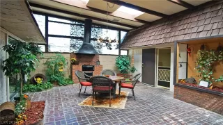 Photo #2: 2601606 Listing