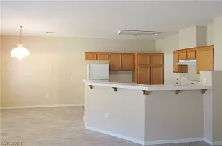 Photo #1: 2601621 Listing 