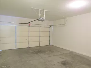 Photo #3: 2601621 Listing 