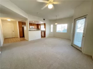 Photo #5: 2601630 Listing 