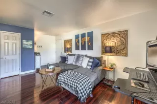 Photo #4: 2601635 Listing 