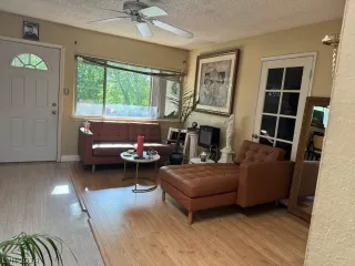 Photo #1: 2601650 Listing