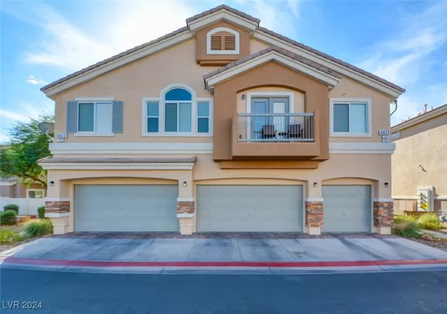 MLS: 2601684 Condo For Sale