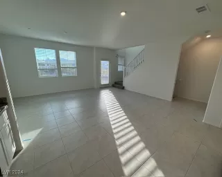 Photo #6: 2601713 Listing 