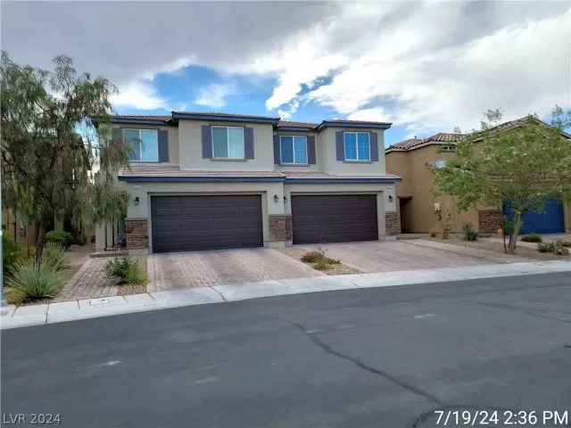 MLS: 2601715 Condo For Sale