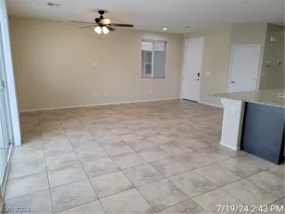 Photo #5: 2601715 Listing 