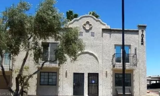 MLS: 2601719 Condo For Sale