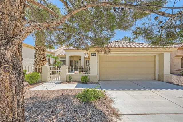 MLS: 2601729 Condo For Sale