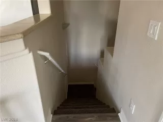 Photo #5: 2601732 Listing