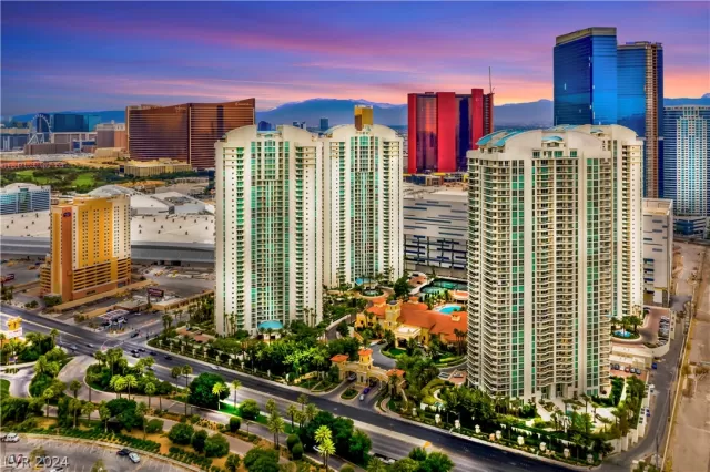 MLS: 2601736 Condo For Sale