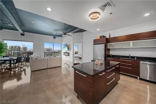 MLS: 2601741 Condo For Sale
