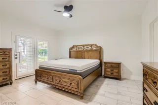 Photo #5: 2601746 Listing 