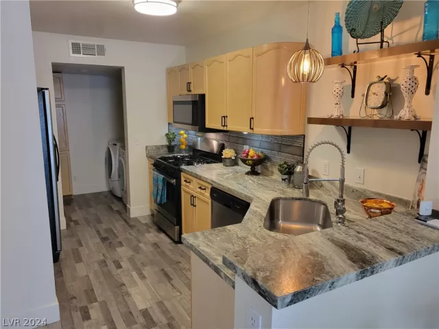 MLS: 2601791 Condo For Sale