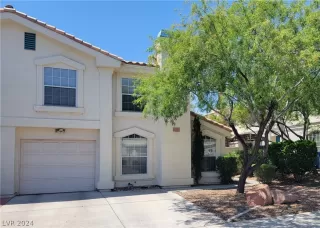 Photo #1: 2601791 Listing