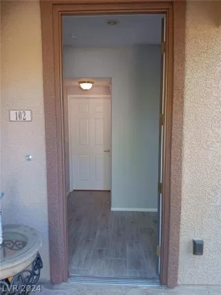 Photo #5: 2601801 Listing 