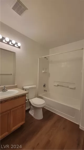 Photo #3: 2601811 Listing 