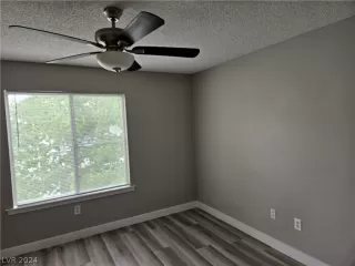 Photo #5: 2601840 Listing 