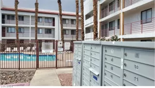 Photo #5: 2601862 Listing 