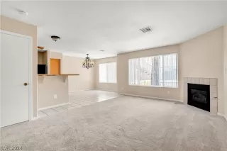 Photo #4: 2601882 Listing 