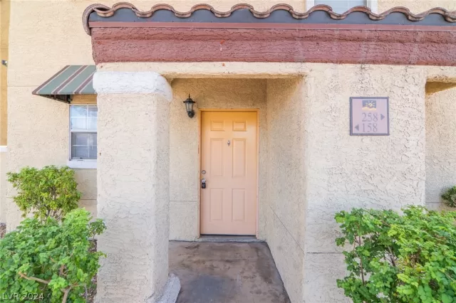 MLS: 2601886 Condo For Sale