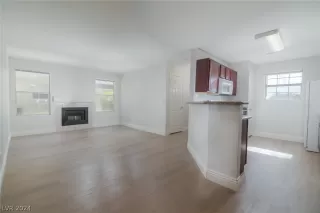 Photo #1: 2601886 Listing