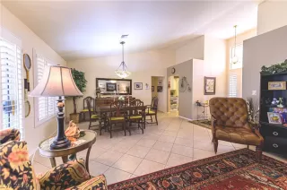 Photo #5: 2601890 Listing 